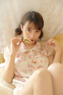 新金艳花瓶